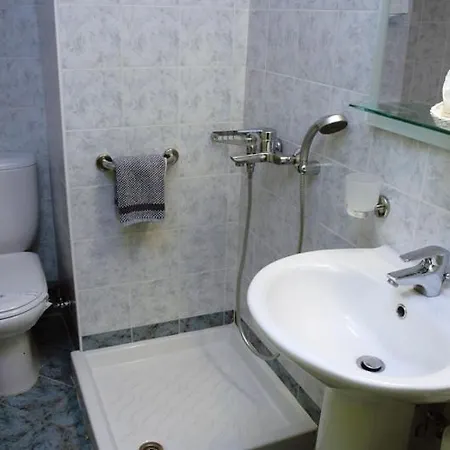 Pantheon Hotel Pírgos
