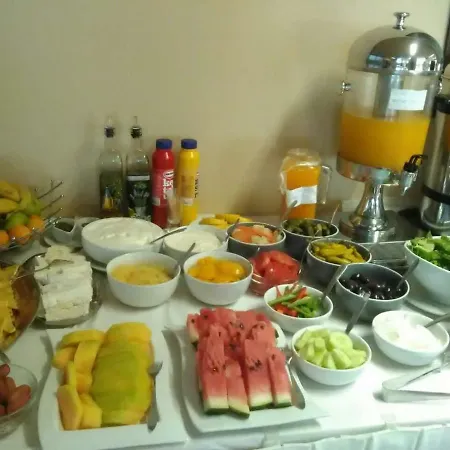 πάνθεον Ξενοδοχείο 2*