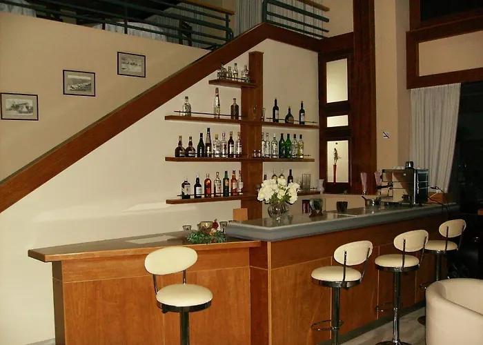 Pantheon Hotel Pírgos